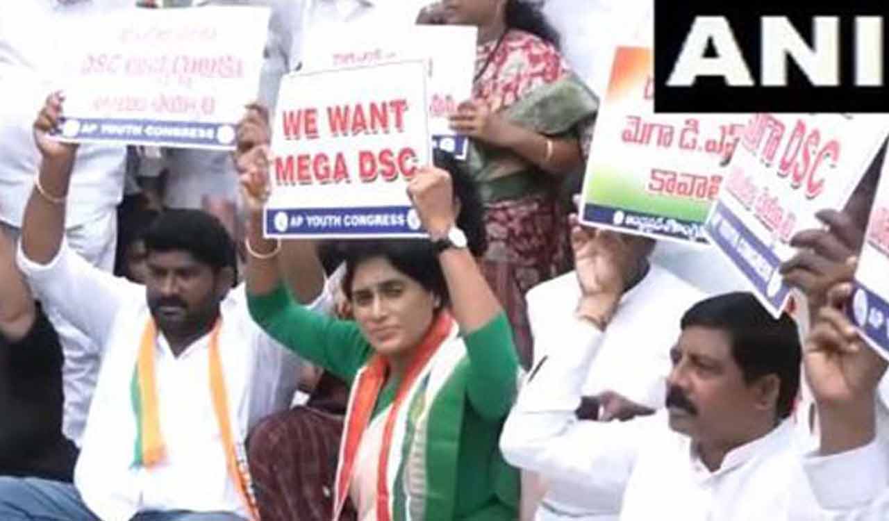 Police detain YS Sharmila in Congress office amid ‘Chalo Secretariat’ call