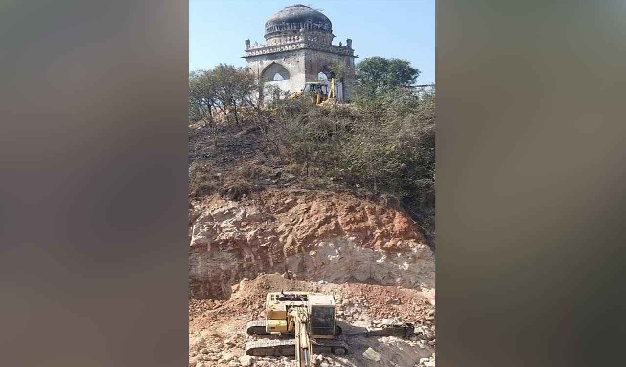 Hyderabad: Heritage activist sounds alarm over alleged encroachment on Qutub Shahi Masjid