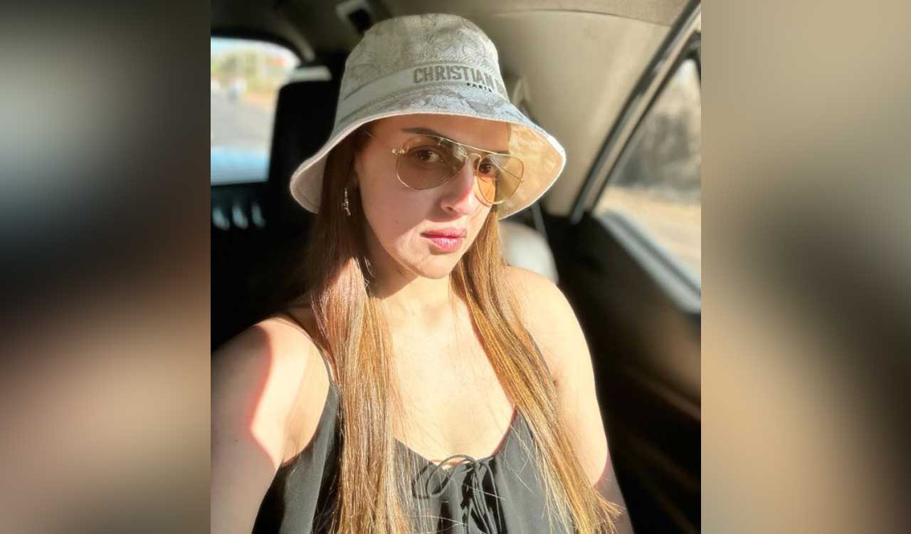 After separation with ex-husband Bharat Takhtani, Esha Deol shares cryptic post