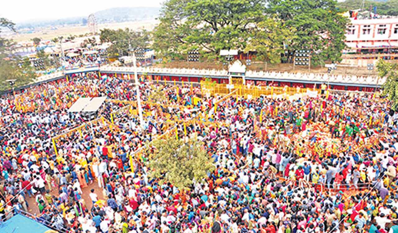 Medaram Jatara comes to an end, deities return to forest