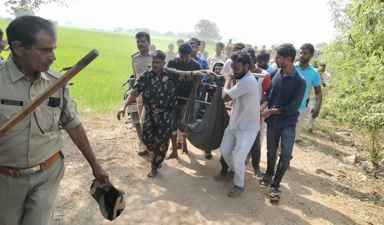 Sloth bear captured at Karimnagar’s Manakondur