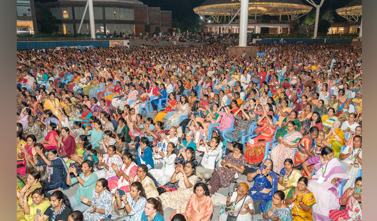 Global Spirituality Mahotsav: Participants enraptured by spiritual music rendition 