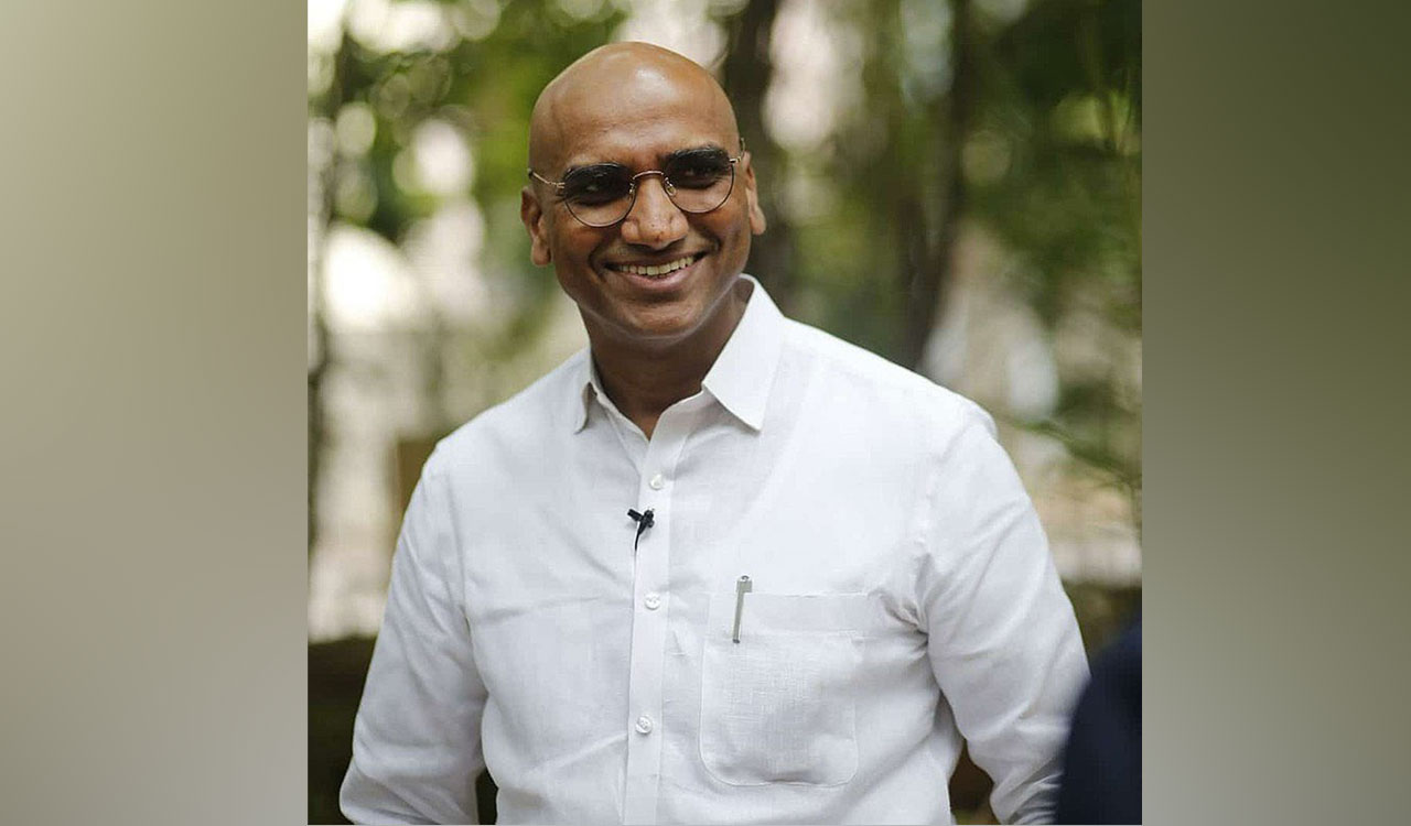 RS Praveen Kumar’s residence burgled in Sirpur-Kaghaznagar