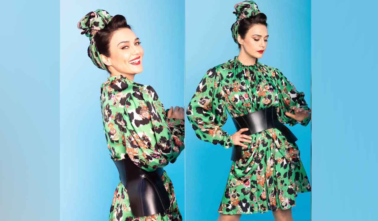 Preity Zinta channels Retro vibes in new photoshoot, fans shower praise