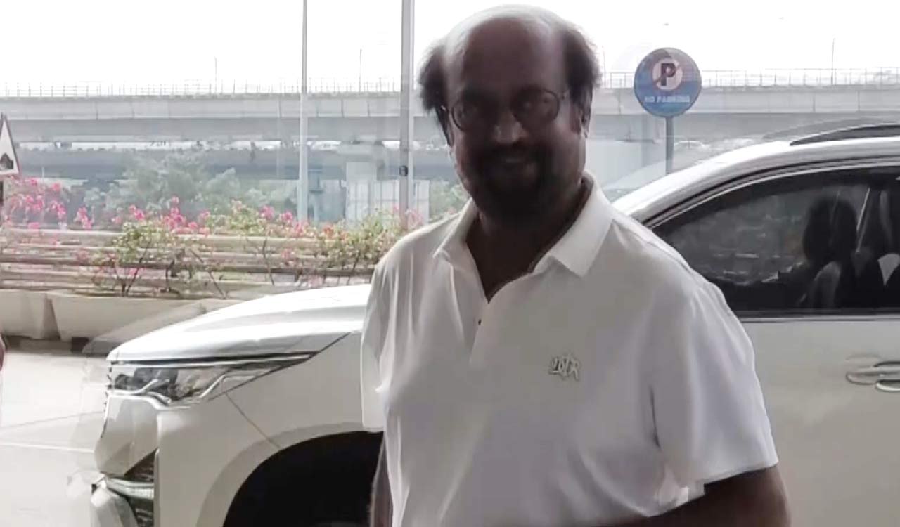 Rajinikanth travels to Hyderabad for ‘Vettaiyan’ shoot