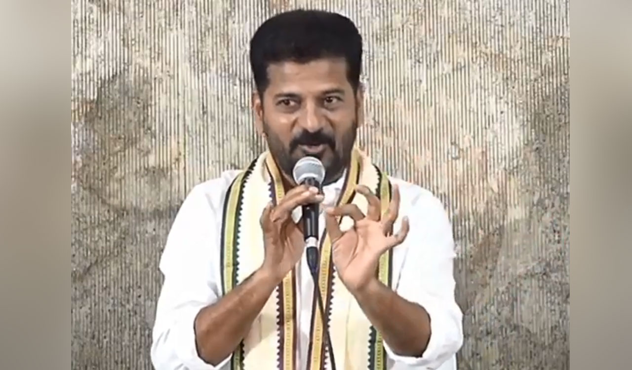 Revanth wants Congress flag to be hoisted in Malkajgiri