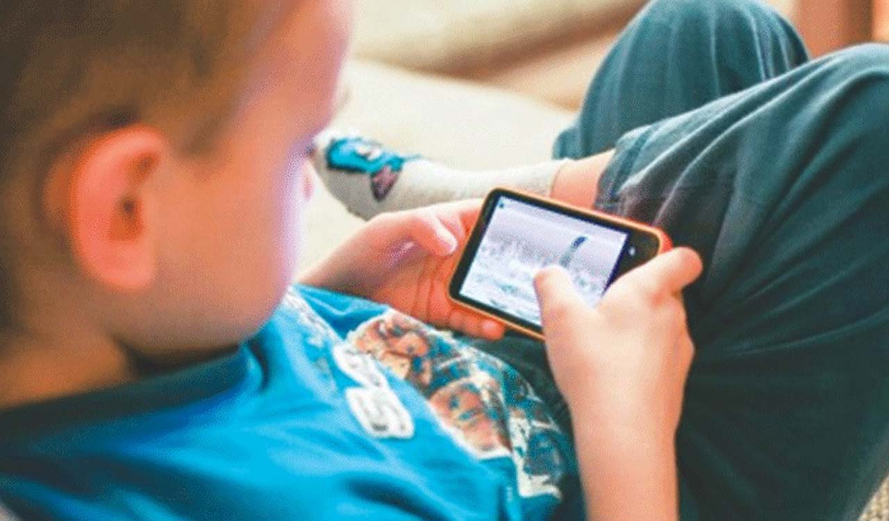 Viral violent videos on social media skewing young people’s sense of world