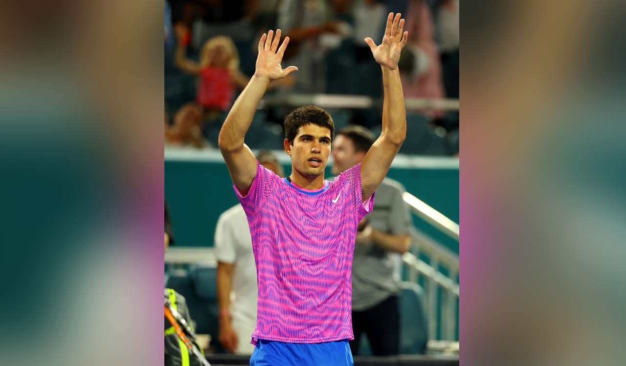 Tennis: Carlos Alcaraz, Jannik Sinner, Medvedev Victorious; Tsitsipas Falls