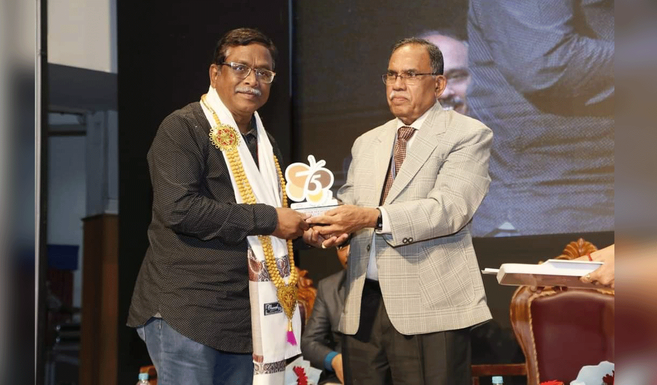 Silkworm egg production: CSB’s BSM PC-Chennur bags award