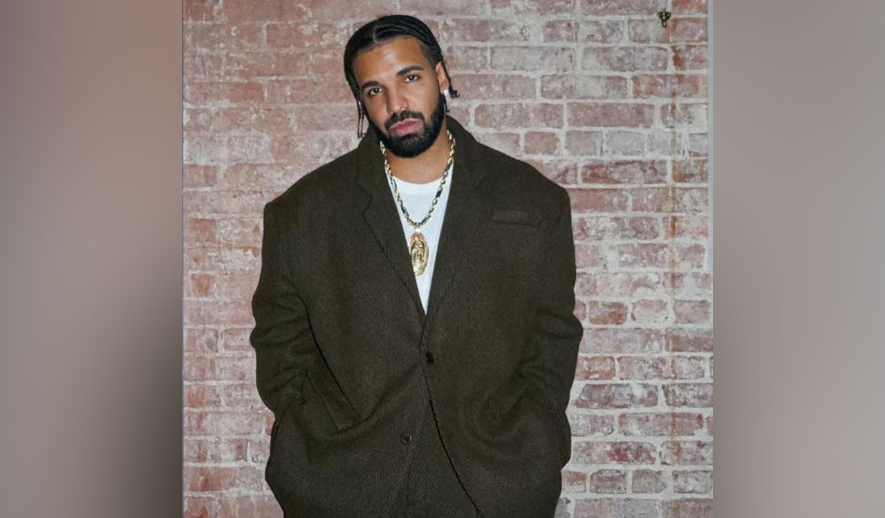 Drake uses AI-generated voices of Tupac & Snoop Dogg on diss track ‘Taylor Made Freestyle’