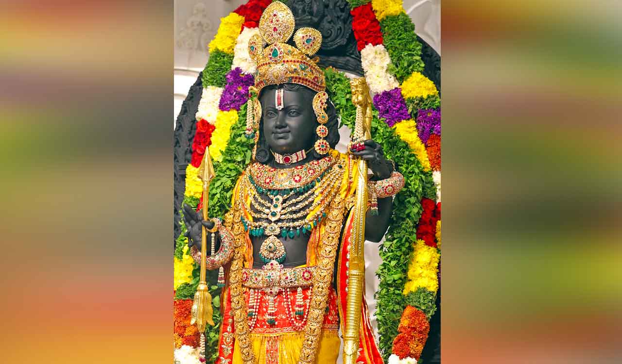 Kashi sculptor crafts Ram Lalla replica for Netherlands temple