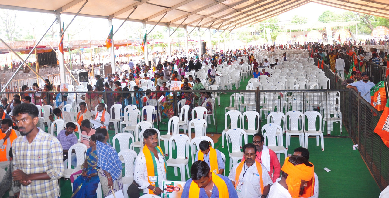 Poor response to Nadda’s election meeting in Kothagudem