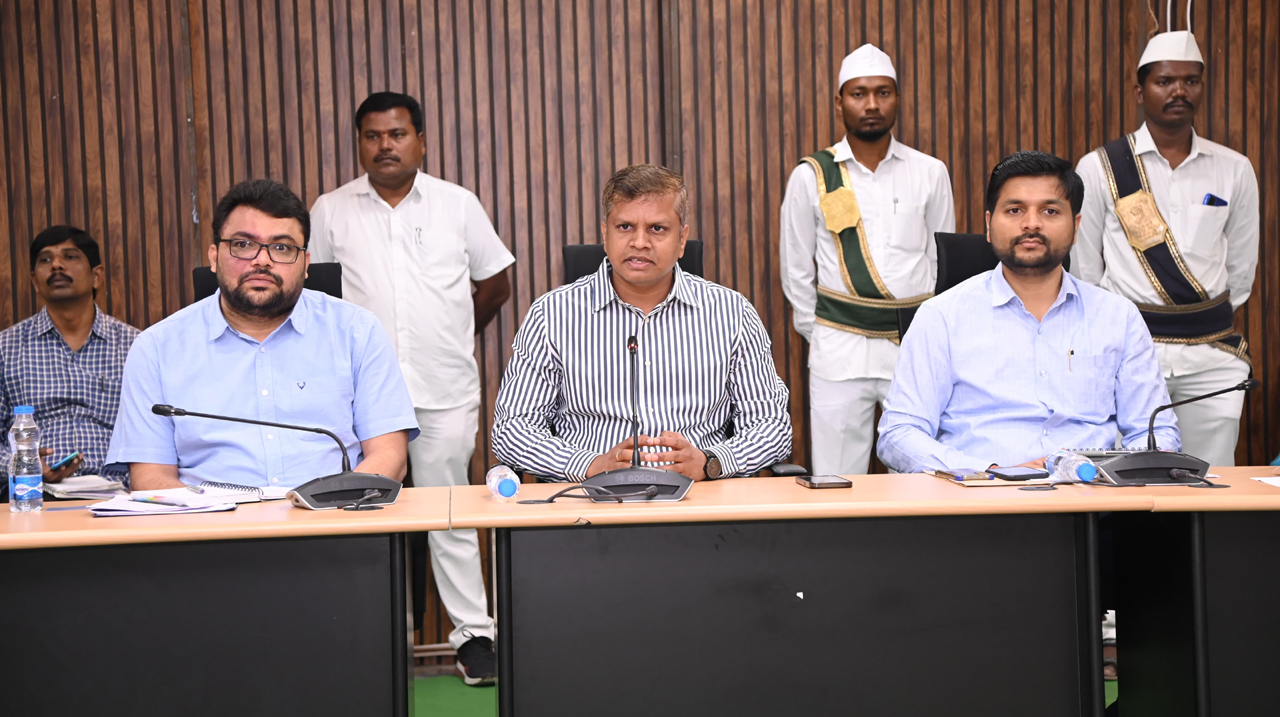 Mancherial: Officials directed to ensure uninterrupted drinking water supply in summer