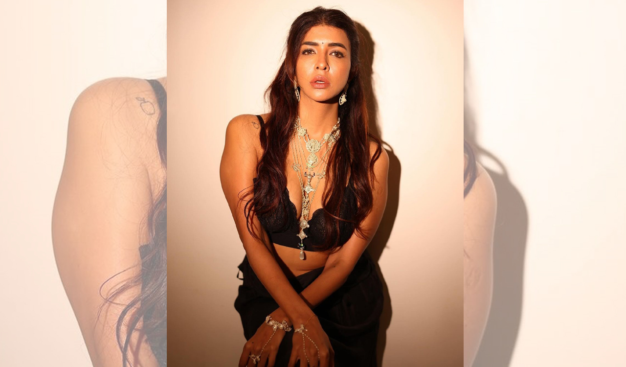 Lakshmi Manchu had “best bridesmaid duties” in Taapsee, Rakul’s weddings