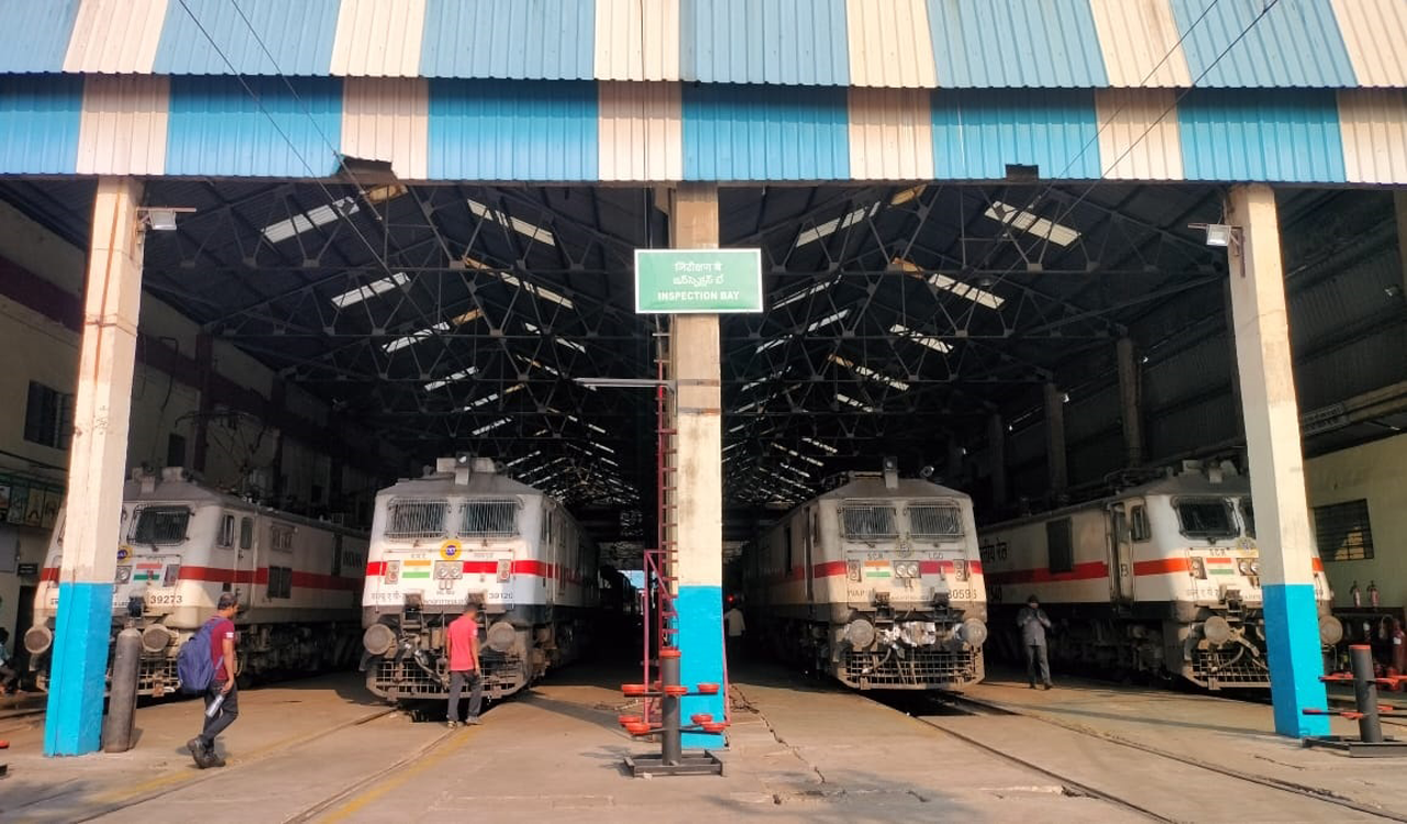 SCR commissions record 148 three-phase electric locomotives during last ...