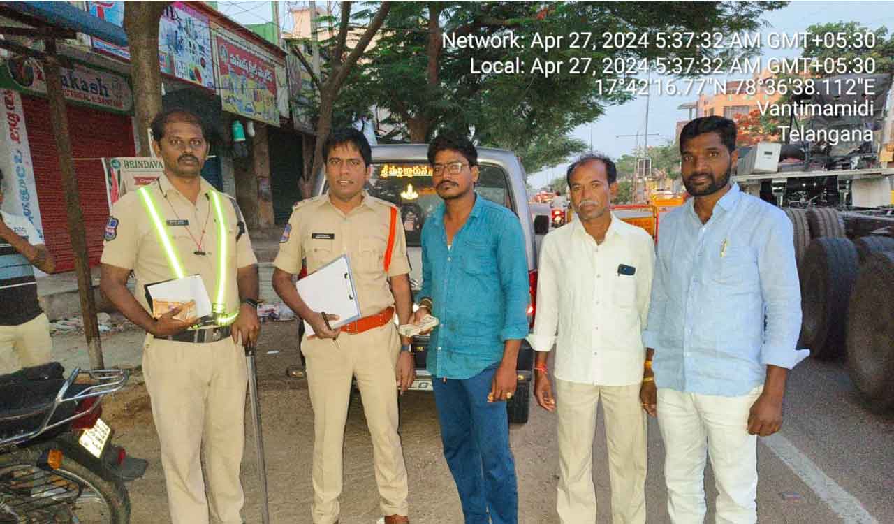 Siddipet police seize Rs 43 lakh, 250 grams gold in 24 hours