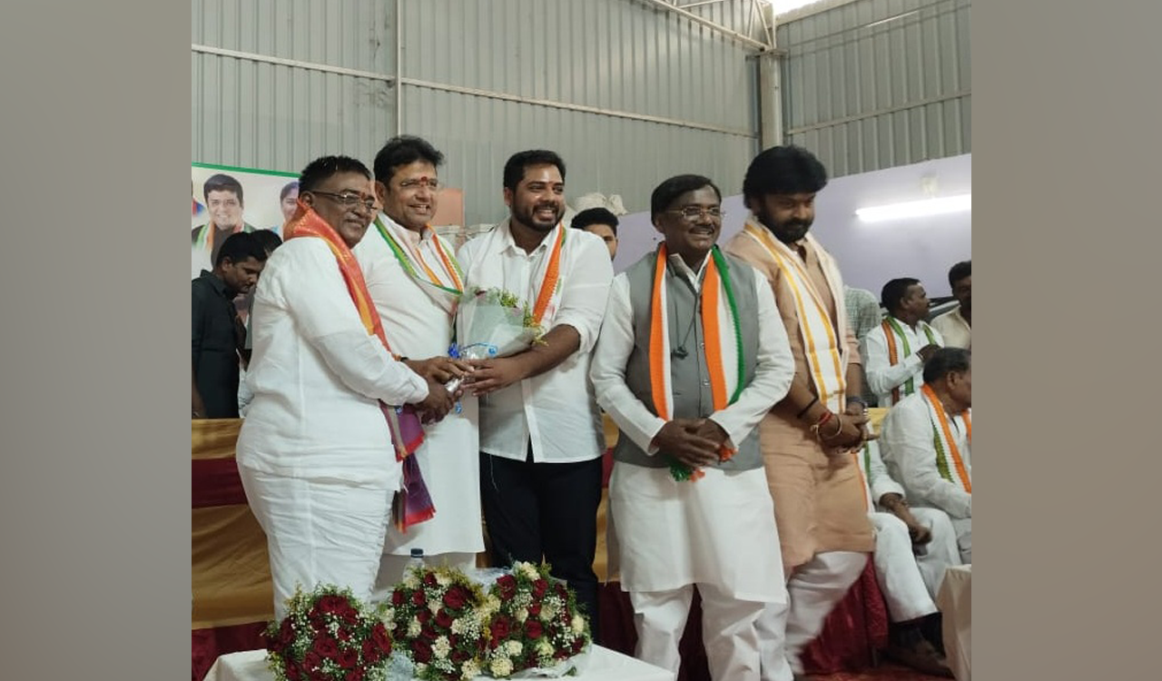 BJP duped public by not creating 20 crore jobs promised during polls: Sridhar Babu