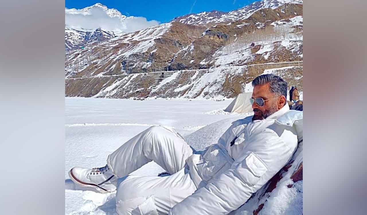 Suniel Shetty unveils first look with protective gear from his ‘action’ title