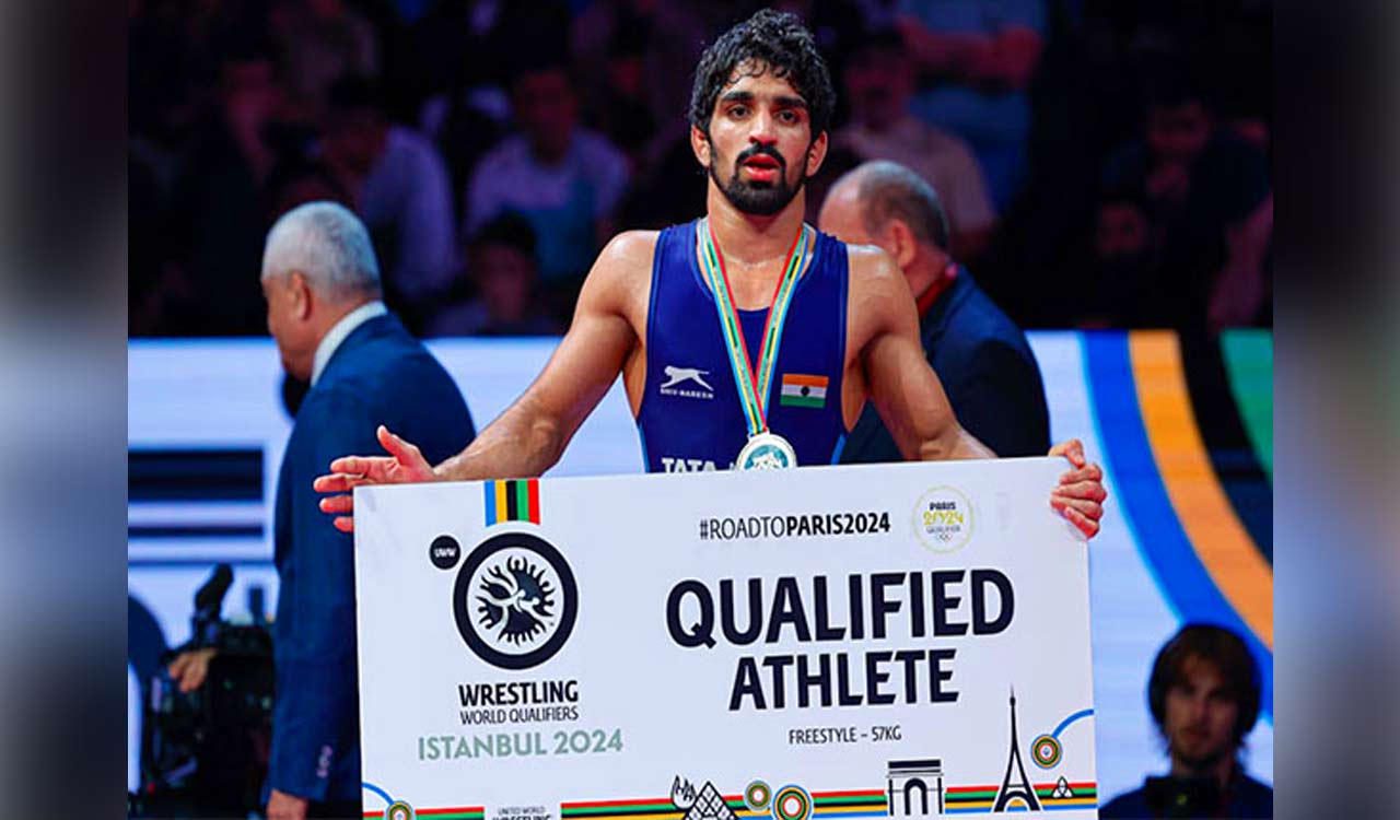 Aman Sehrawat secures Paris 2024 Olympic quota; Deepak Punia exits