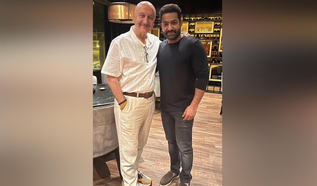 Anupam Kher praises Jr NTR’s performance in ‘RRR’