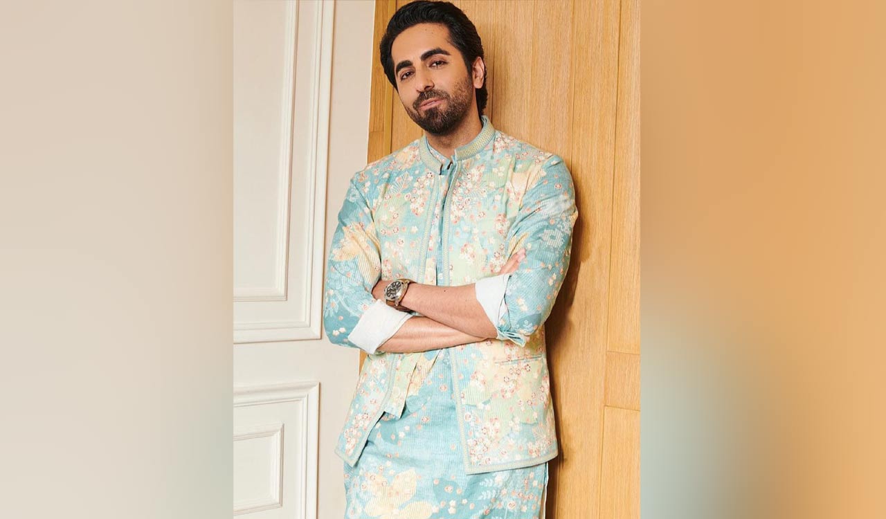 Ayushmann Khurrana encourages Maharashtra youth to vote in 2024 Lok Sabha polls