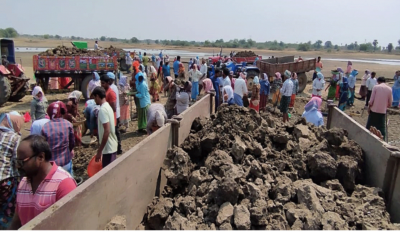 Agriculture department lays emphasis on conducting soil tests