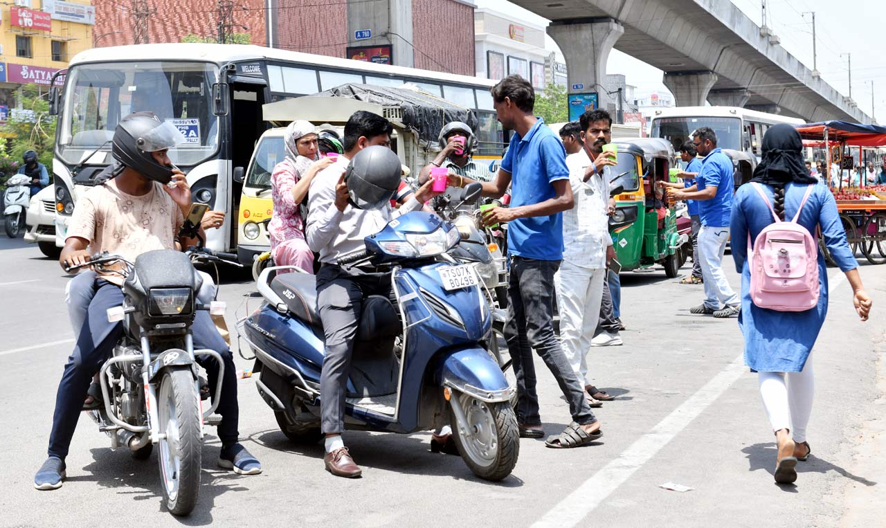 Hyderabad records 41°C on Friday; IMD forecasts relief in form of ‘heavy rains’ on Sunday