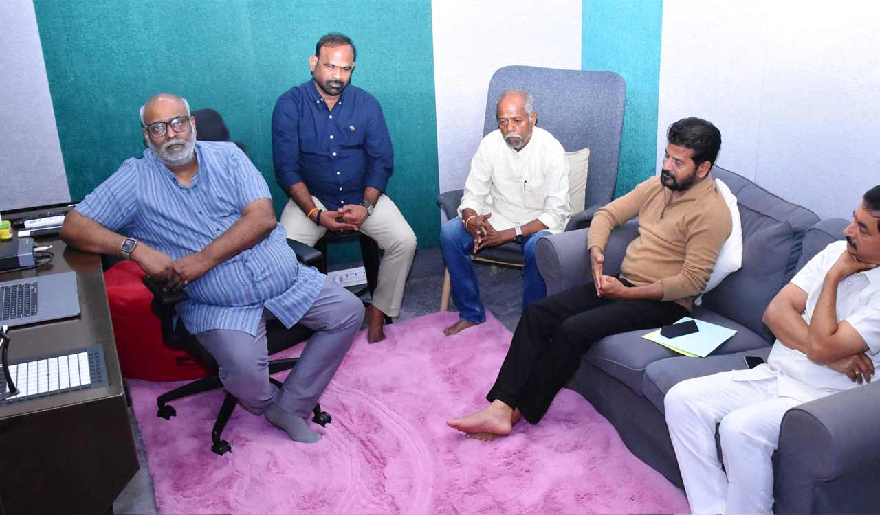 Ande Sri in Dubai to sing ‘Jaya Jaya he Telangana…’