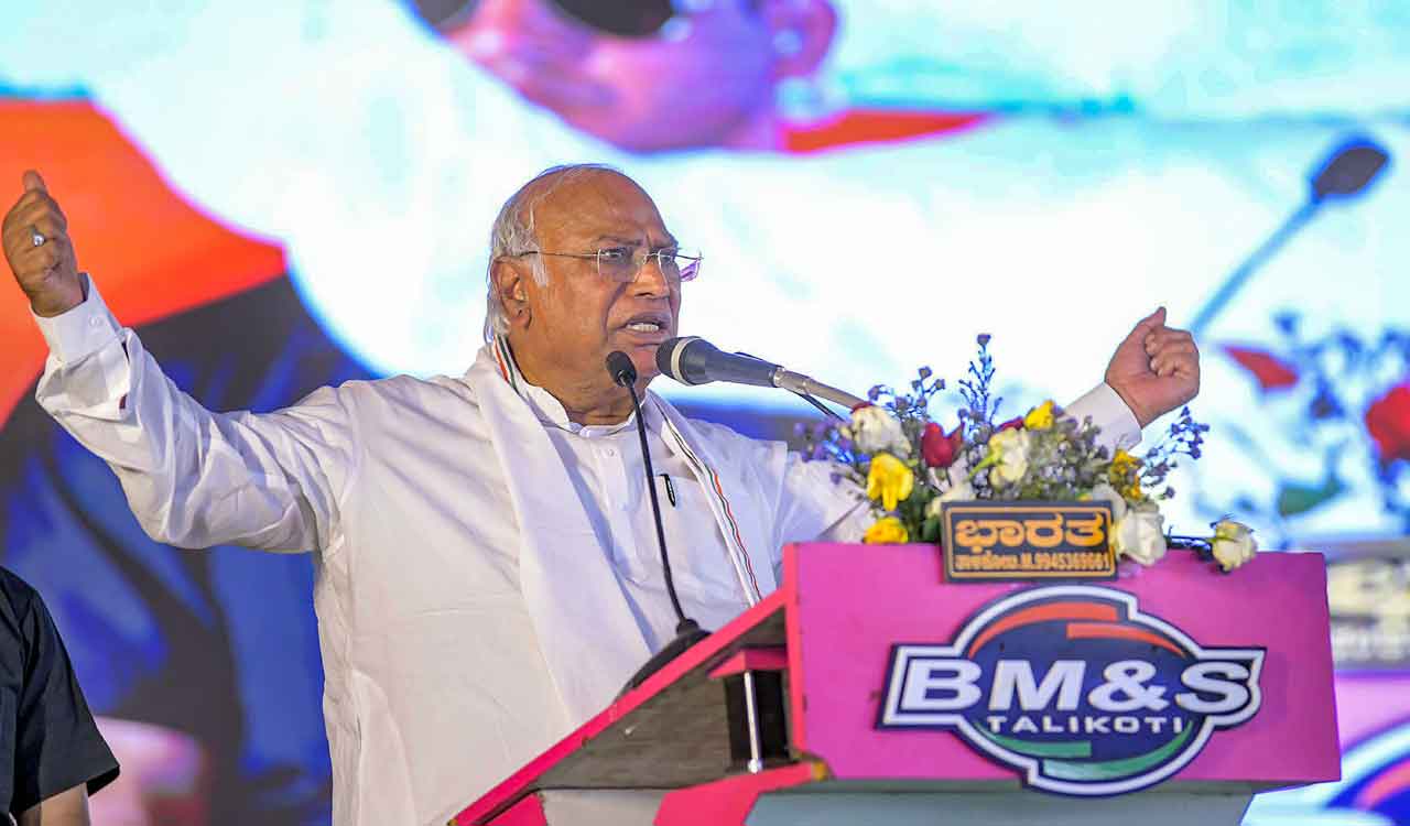Congress President Mallikarjun Kharge writes letter to PM Modi, calls for debate on party’s manifesto
