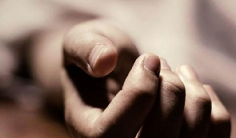 Mulugu: Five-year-old girl accidentally falls into well, dies