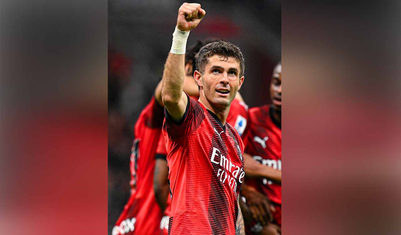 Milan ends dismal run with thrashing of Cagliari in Serie A