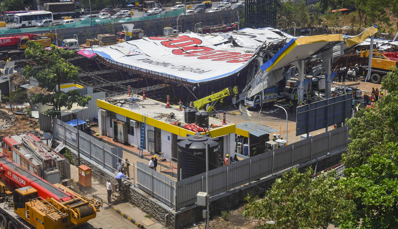 Mumbai hoarding collapse: Death toll now goes up to 14, 74 people rescued alive