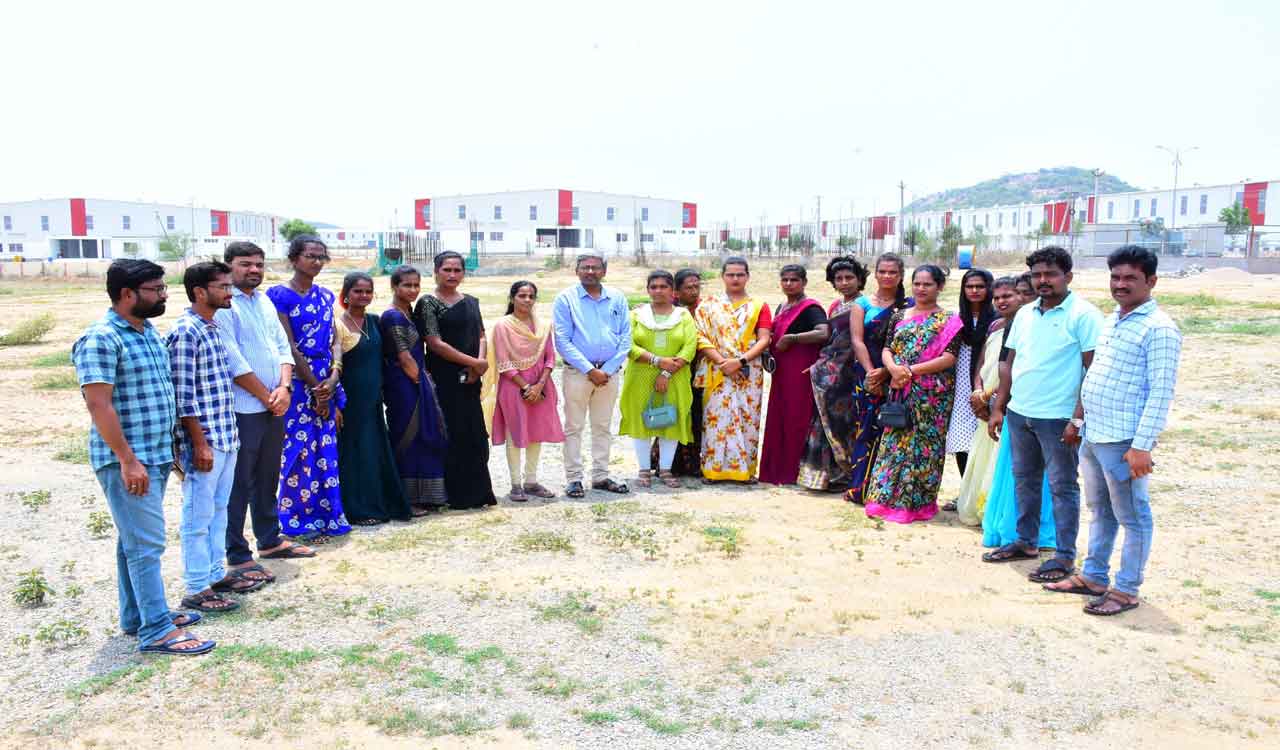 Fuel bunk managed by transgender persons soon in Sircilla