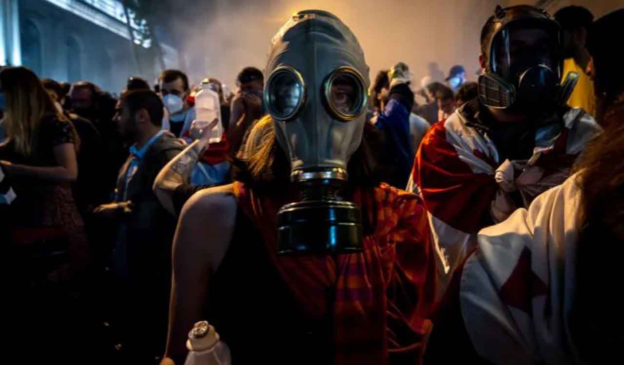 Renewed protests against ‘Russian law’ in Georgia