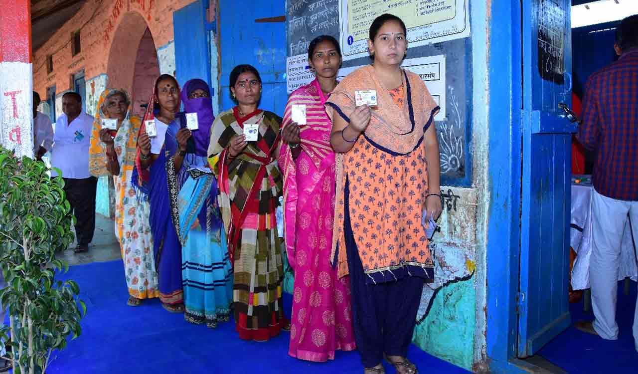 Slow voting in Telangana; 9.48 per cent till 9 am