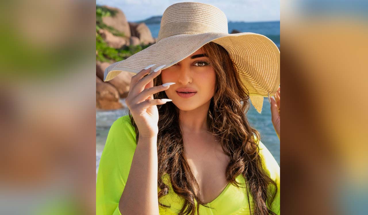 Sonakshi finds being a businesswoman ‘daunting’