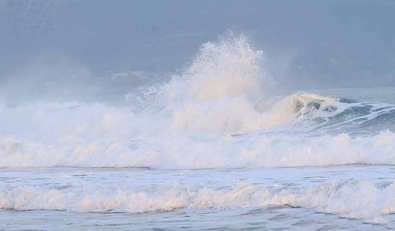 Swell surge warning to Kerala, South Tamil Nadu, Lakshadweep and Andaman and Nicobar Islands for May 4, 5