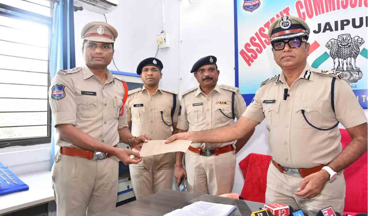 Notorious thief arrested; booty worth Rs 10.97 lakh seized from him in Mancherial