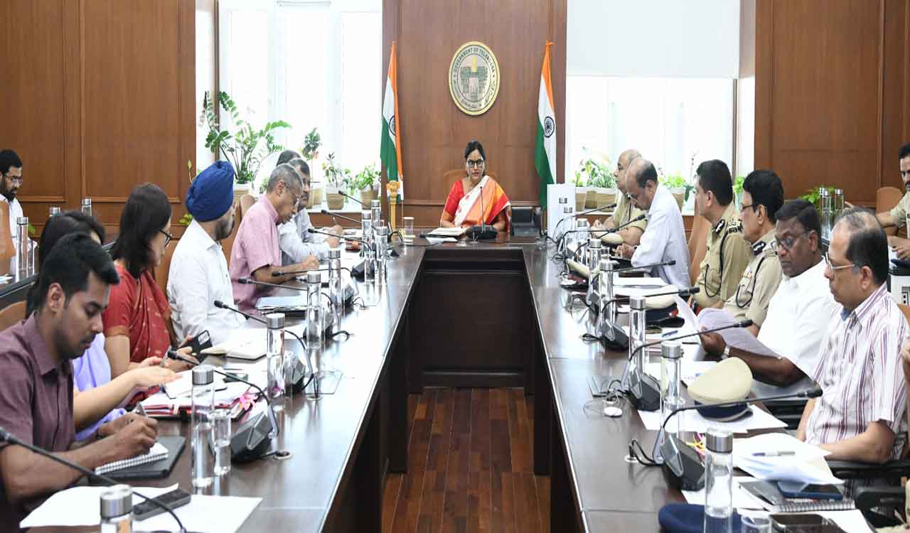 Telangana CS reviews June 2 celebration arrangements