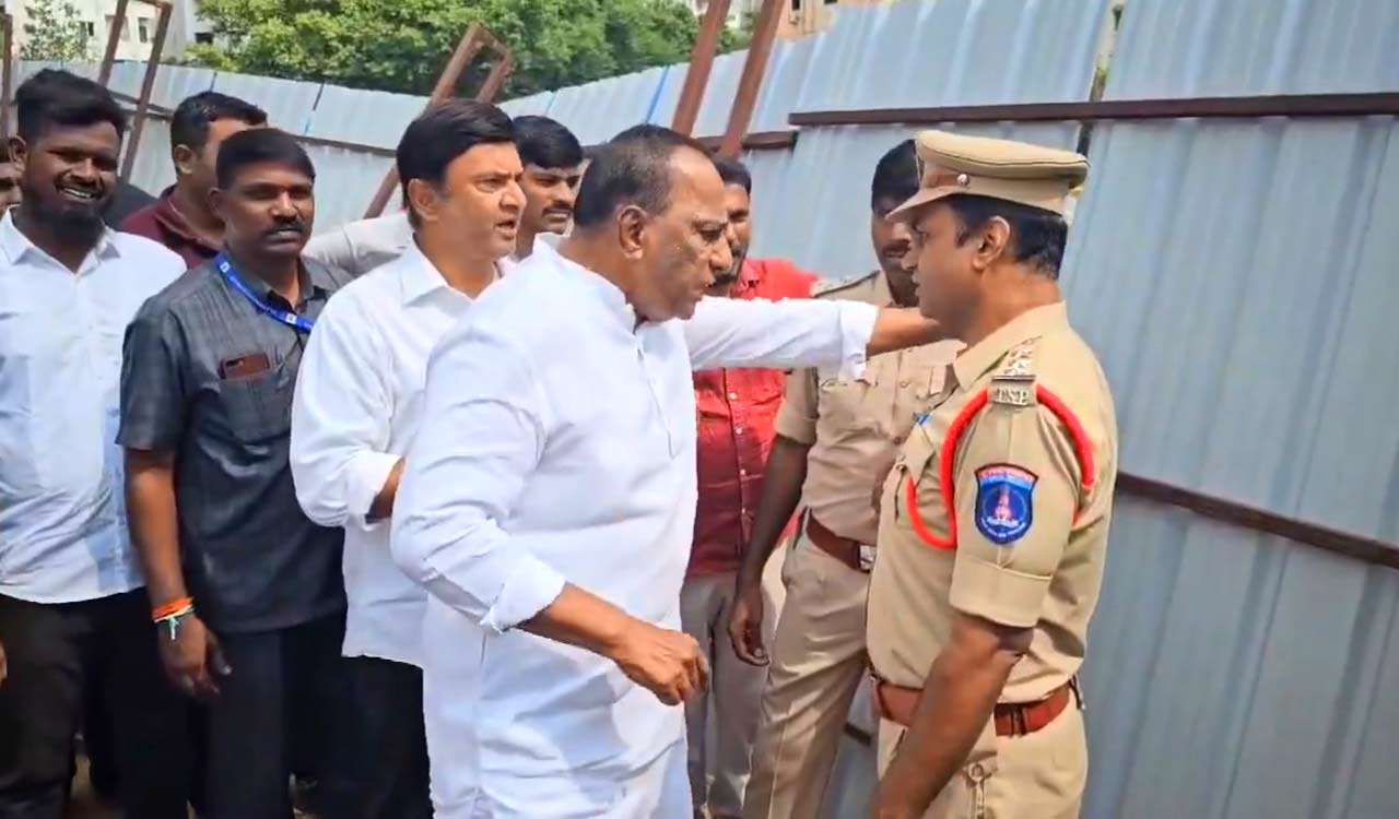 Tension flares as land encroachment attempt targets former Minister Malla Reddy’s property