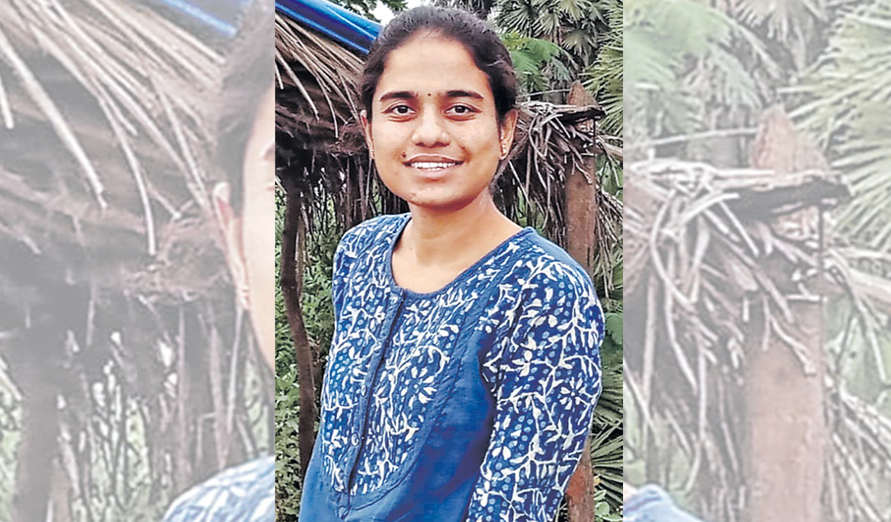 UoH alumna Vasanthi Peddireddy selected for IFS with All India 50th Rank