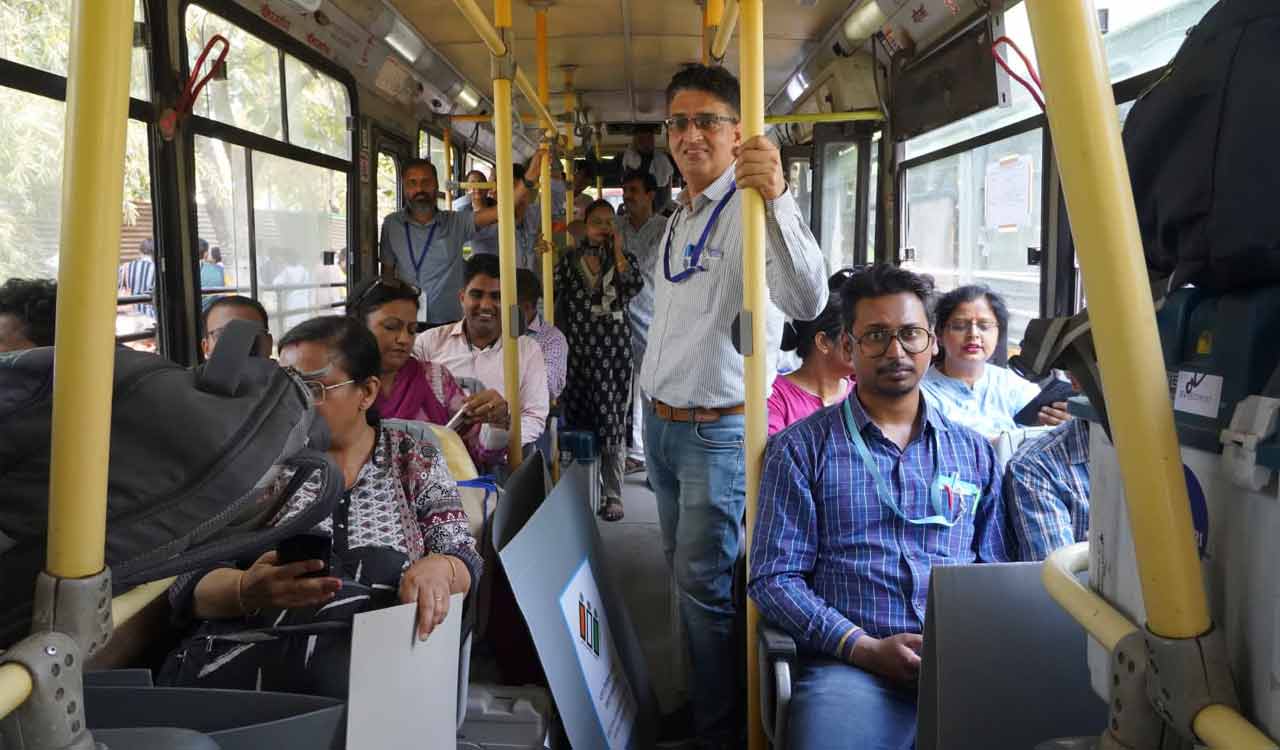 Voting begins for penultimate phase of Lok Sabha polls