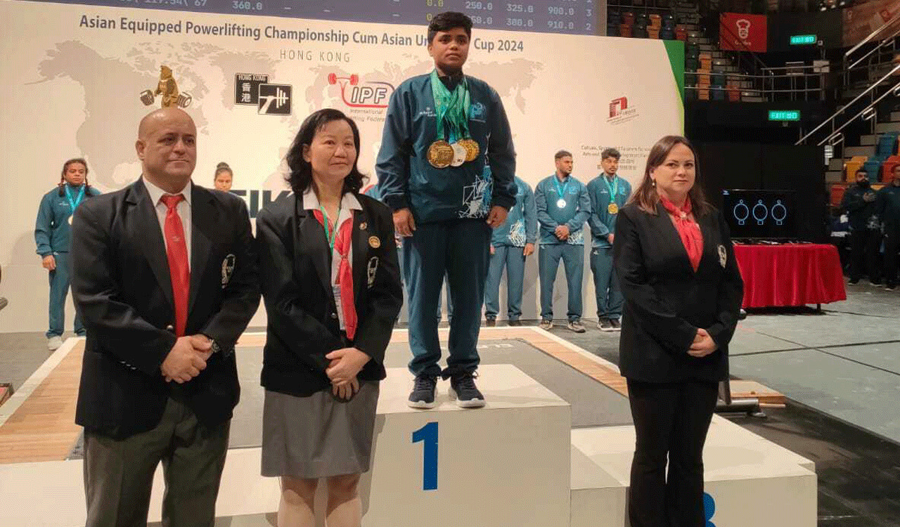 Karimnagar powerlifter wins gold medal in Asian event