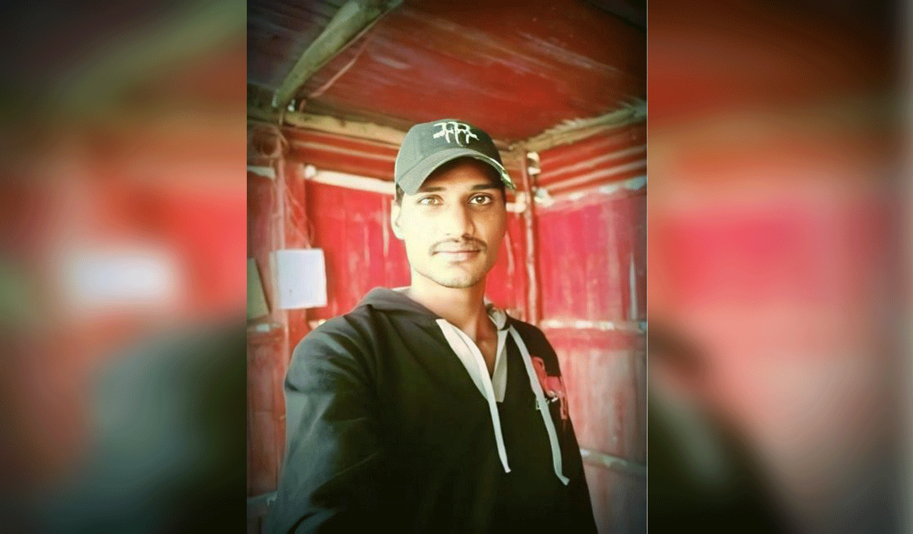 Auto driver committed suicide in Gajwel