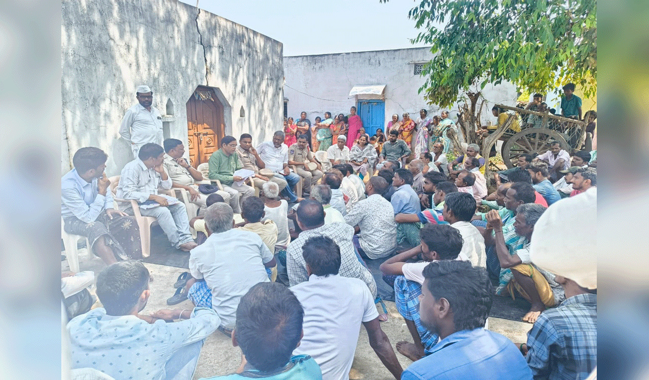 Mancherial: Protesting villagers agree to vote