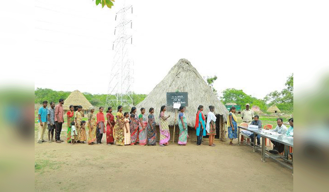 Chenchu tribal voters exercise franchise in Telangana elections