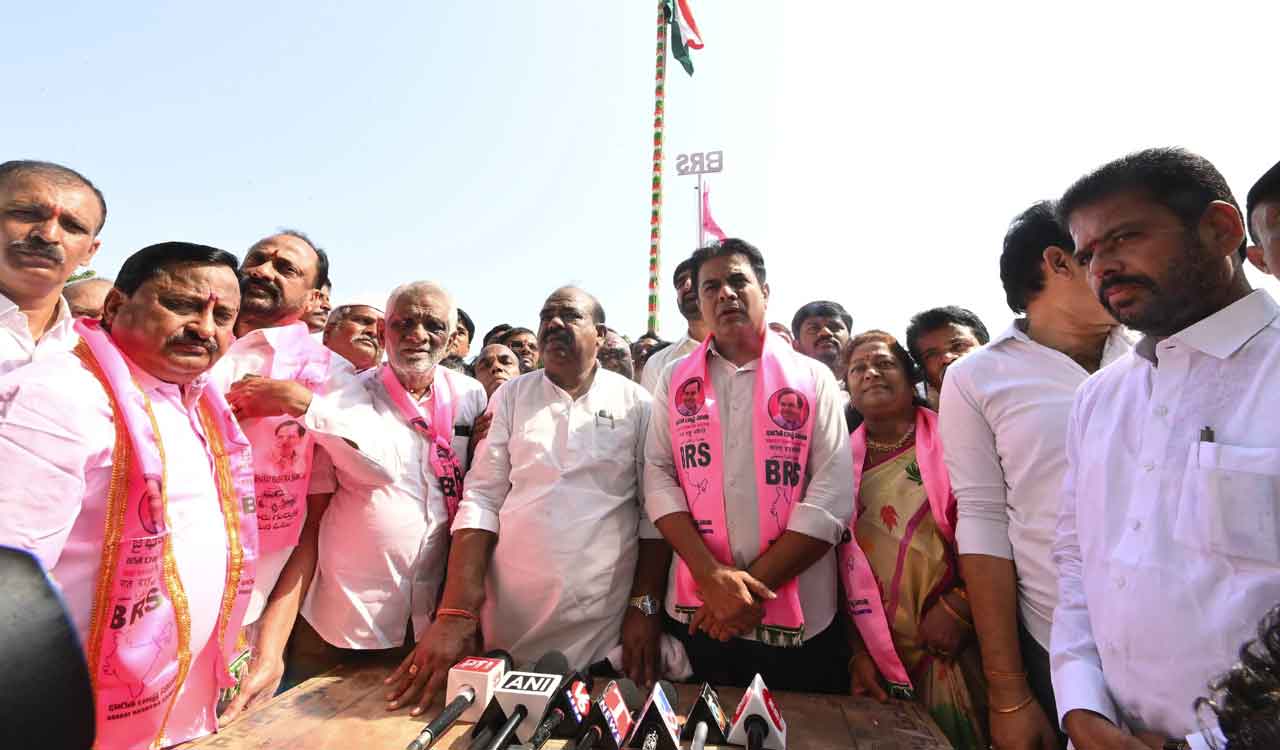 CM Revanth draws flak for likening BRS’ Telangana Formation Day celebrations to Pakistan Independence Day