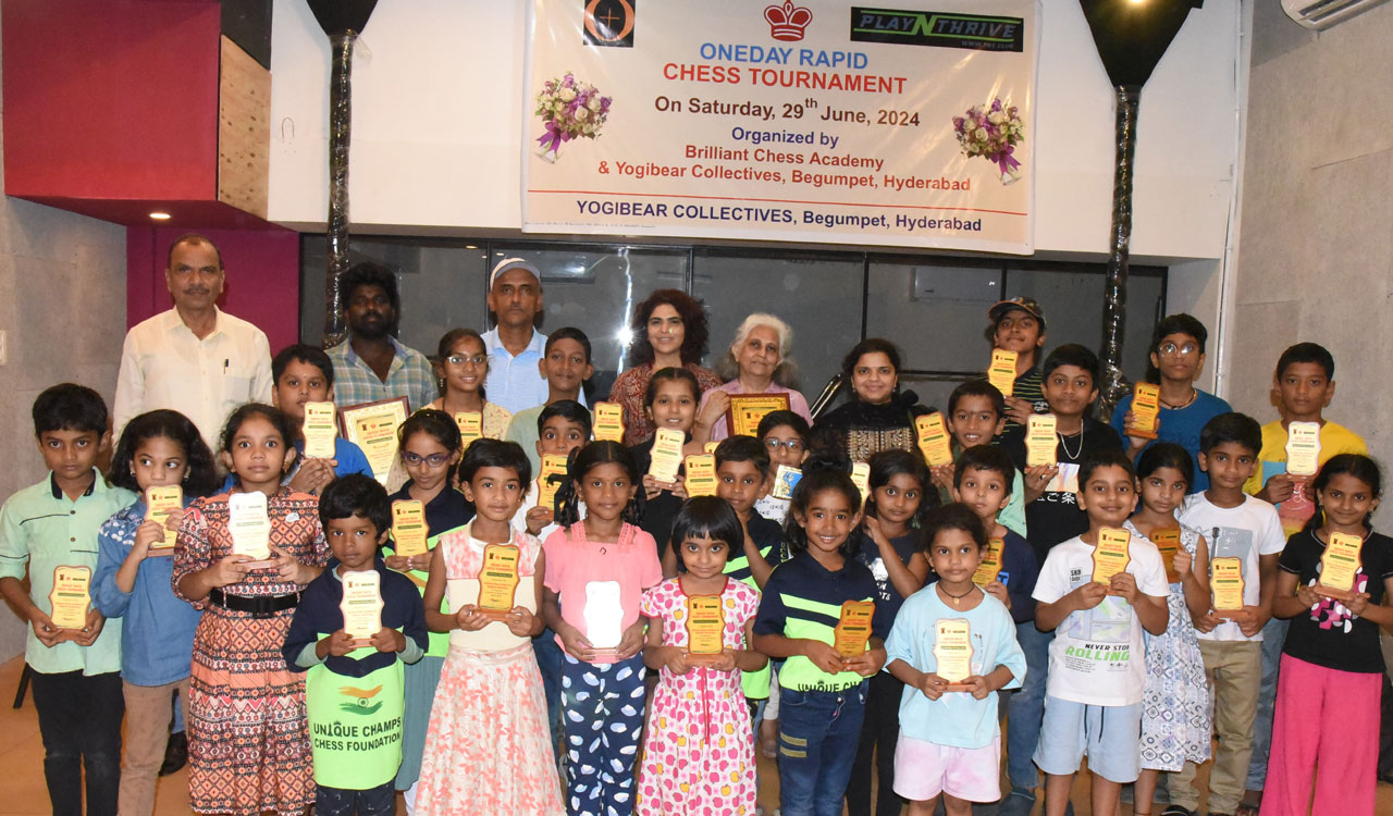 Shanmukha wins Playnthrive One Day Rapid chess tournament