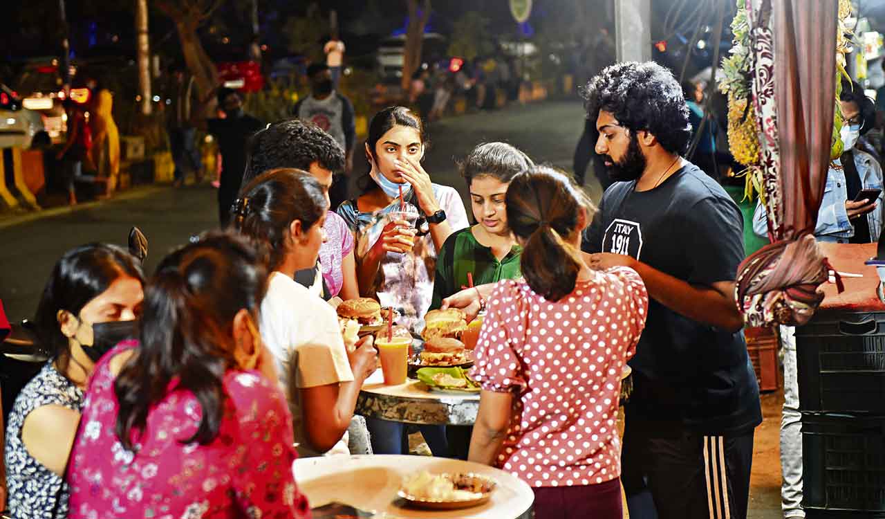 Confusion over timing for closure of shops in Hyderabad