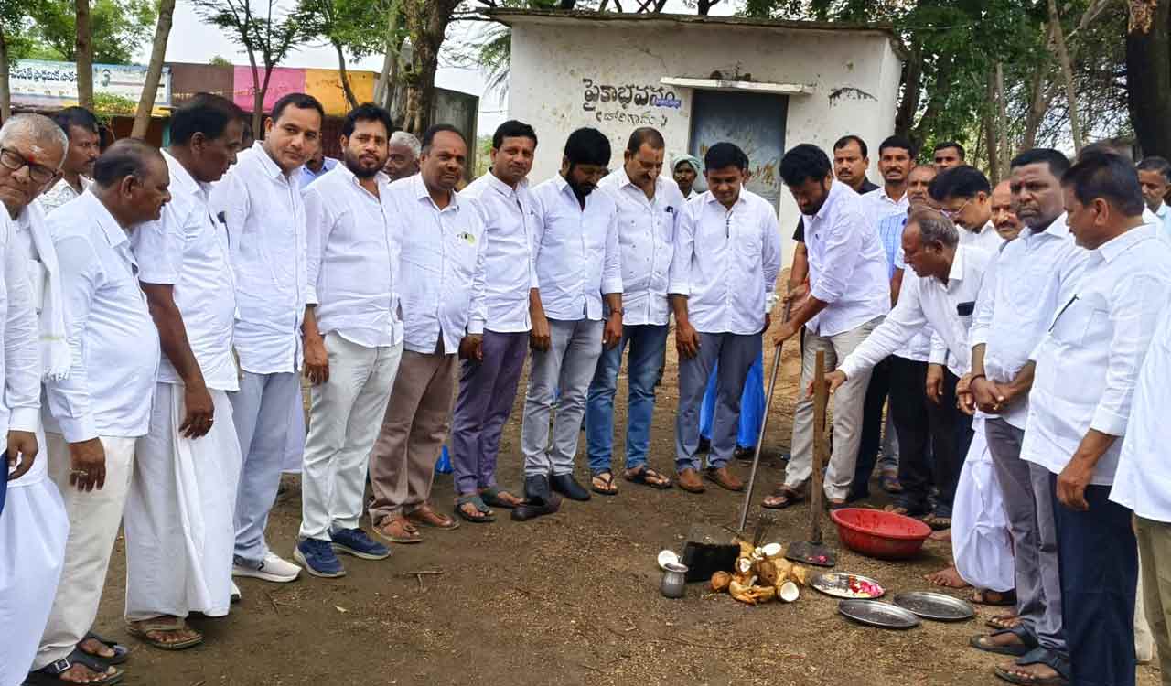 Foundation stone for science lab laid by MLA Anil Jadav in Adilabad ...